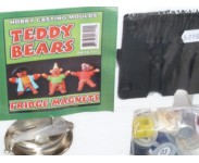 Figurer med kjøleskapsmagneter
