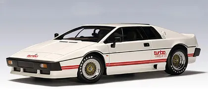 AutoArt 1/18