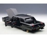 AutoArt 1/18