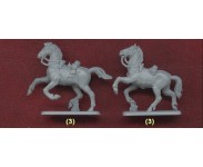 Skala 1 : 72 / 1 : 76  Figurer og kjøretøy
