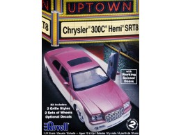 revell-2004-chrysler-300-c-hemi-srt8-custom