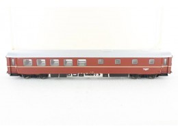 nmj-coach-103102