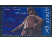 2000 Postfrisk og Stemplet