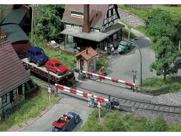 1004386-Planovergang-med-bommer-41681-1_1