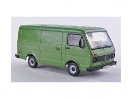 premium-classixxs-13300-vw-lt28-box-van-green-143-